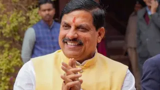 ladli-behna-yojana-41st-instalment-released-mp-cm-transfers-rs-1834-cr-ahead-of-navratri-over-1-25-cr-women-benefit