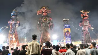Delhi Traffic Advisory: Key Routes To Avoid Near Akshardham, CBD Ground Amid Ramlila, Durga Puja Celebrations Till Oct 20