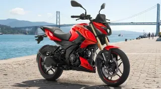 bajaj-pulsar-n250ss-launched-at-rs-1-59-lakh-packed-with-quickshifter-6-gears-and-more-power