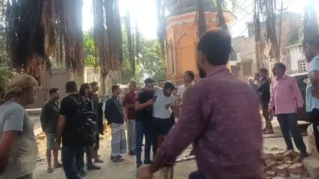 triple-murder-rocks-lucknow-navy-official-guns-down-three-neighbours-over-parking-issue-in-broad-daylight