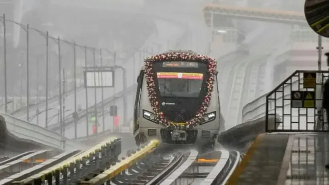 bengaluru-namma-metro-blue-line-gets-sc-nod-how-will-it-boost-connectivity-for-flight-passengers-it-professionals
