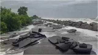 Cyclone Arnab LIVE: Trees Uprooted, Houses And Roads Inundated In Heavy Rains, Severe Winds As Landfall Continues