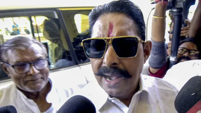 anant-singh-faces-setback-supreme-court-directs-him-to-surrender-by-december-1-in-dularchand-yadav-murder-case-bihar-news