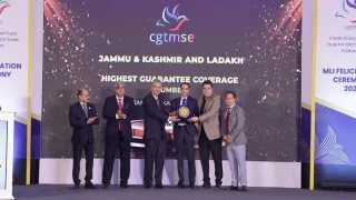 J&K Bank Bags Top CGTMSE Award For Highest Guarantee Coverage In Jammu And Kashmir, Ladakh