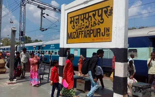 Muzaffarpur Junction Parcel Service Extended To 18 Hours; Barricading Work Underway Near Bhagwanpur Rail Gate
