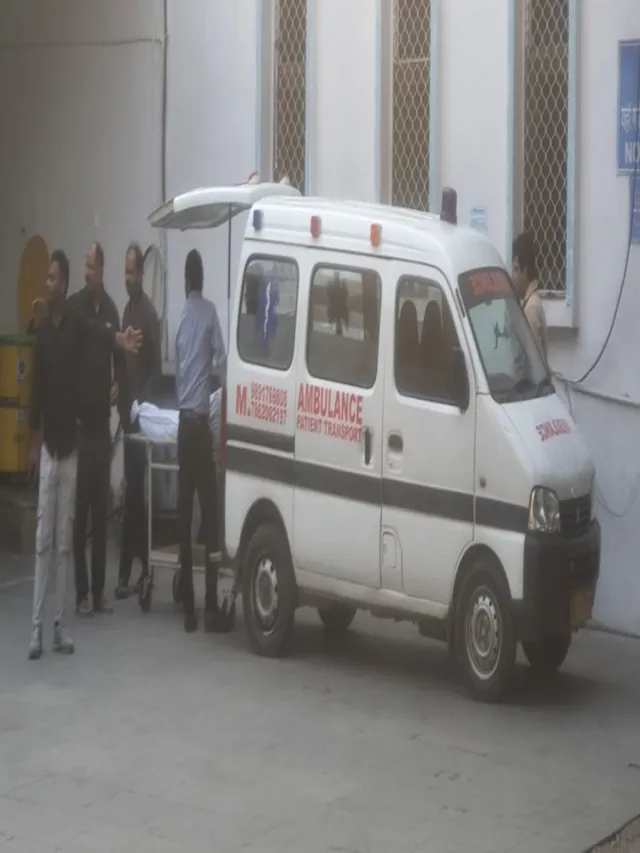 delhi-blast-death-toll-rises-to-14-as-another-injured-dies-during-treatment