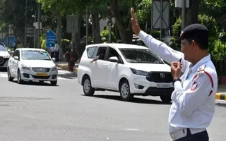 Delhi Bans Entry Of Non-BS VI Commercial Goods Vehicles From November 1 To Tackle Pollution