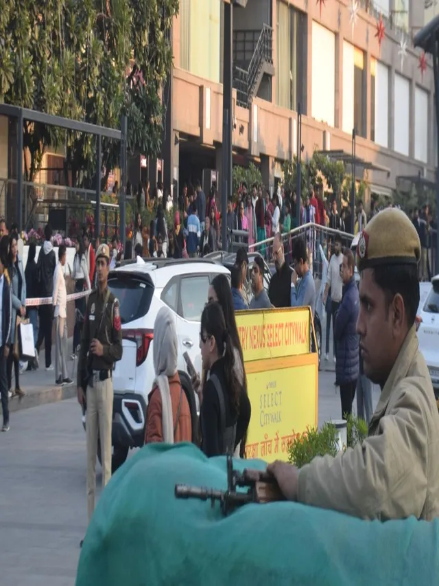 delhi-new-year-security-20000-personnel-deployed-borders-fortified-and-traffic-checks-intensified