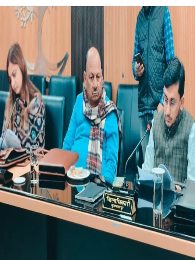 muzaffarpur-fertiliser-committee-reviews-supply-monitoring-ahead-of-rabi-season-action-taken-against-errant-dealers