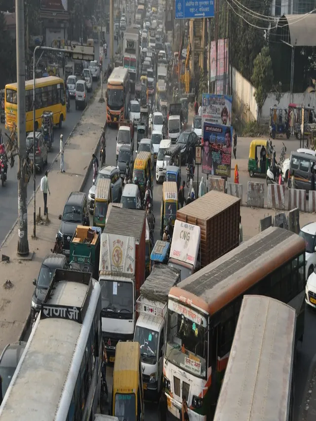 ghaziabad-traffic-govt-identifies-key-hotspots-deploys-over-50-officials-to-ease-congestion