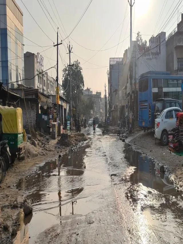 centre-state-step-in-as-gurugrams-sewer-crisis-worsens-41-micro-stps-under-scanner