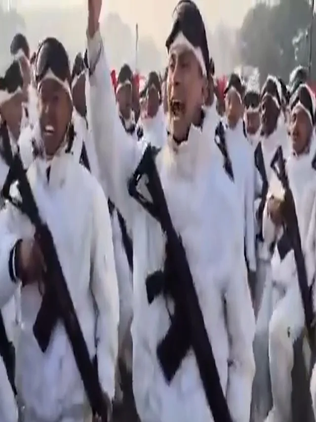 republic-day-rehearsal-indian-army-soldiers-march-to-bollywood-hit-dil-na-liya-tune-watch-viral-video
