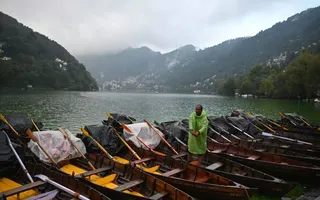 Naini Lake Faces Oxygen Crisis As Aeration System Fails; Authority Seeks Repair Plan Approval