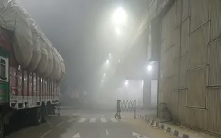 Meerut: Cold Wave And Fog Worsen Conditions; Residents Face Train Delays, Power Cuts