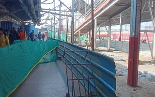 gorakhpur-junction-undergoes-major-overhaul-ticket-counters-shift-amid-demolition